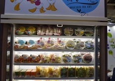 Het Italiaanse bedrijf Ortoroni showt een uitgebreid biologisch assortiment van groenten in een 'Disney' look.