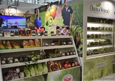 Isola Verde laat een uitgebreid assortiment van biologische groenten zien.