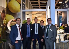 Job van den Berg en zijn team laten het verhaal van Bio Montana digitaal zien aan de bezoekers. Het is het eerste jaar dat Bio Montana, Bio World en Bio Frucht gefuseerd zijn. Een voordeel voor de klant is onder andere 1 aanspreekpunt in 1 locatie.