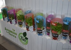 Vitacress staat met biologische kruiden in Berlijn.