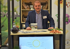 Ruud van de Sande van De Schakel laat weten dat er momenteel veel vraag is en dat er wel wat meer aanbod zou mogen komen. De Bio-kruiden zijn nog startende.