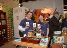 Emile Vos en Manna Morgenroth tonen de nieuwe Holistic range van Numi.