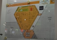 De zaal heeft een diamantvorm.