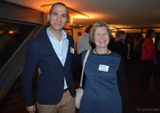 Paul van Schijndel (Rhumveld Winter & Konijn) en Martha Jeuken (DO-IT) maakten kennis met elkaar tijdens de BioBorrel.