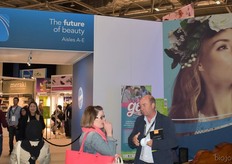 Via deze weg kwamen de bezoekers terecht in de Natural Beauty & Spa hoek.