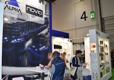 De medewerkers van Alpha Packaging waren druk in gesprek met de geïnteresseerde bezoekers.