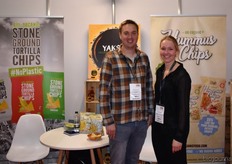 FZ Organic Food was voor de vierde keer aanwezig tijdens de beurs in Londen. Op de foto: Pieterjan Kok en de jarige Myrthe Sikma.