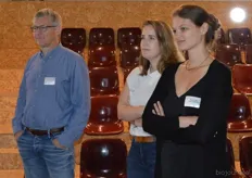 Peter van de Steeg (Organic Flavour Company) met naast hem Nadine Smets en Maren Peters. Zij zijn allebei werkzaam bij Tradin Organic.