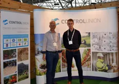 Eerik Schipper en Frank Jeuning van Conrol Union merken steeds meer belangstelling vanuit de gangbare tuinbouw en landbouw voor biogewas beschermings-en bemestingsmiddelen, zo melden ze.