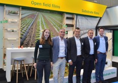 Claudia Hanegraaf, Hans van Dongen, Henri van Hemert, Joan Hanegraaf en Piet van den Oord vertegenwoordigen Oerlemans Plastics B.V.