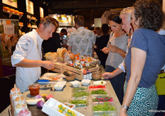 Elger Wiersma van Schulp Vruchtensappen. Vooral de krachtsap werd goed gepromoot voor de horeca ondernemers.