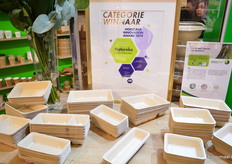 Hebben de InnovatieAward gewonnen met de suikerriet snack bakjes.