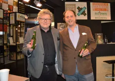 Eric Odenwald van brouwerij De Leckere met Joost Leendertse van The Barn. Joost: "We gaan het weer voortzetten."  