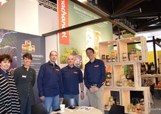 In de vernieuwde stand van Machandel: Bonnie Hof, Petra Derkzen (Ekoboerderij De Lingehof, Jasja Glasbeek, Piet Glasbeek en Frans de Ruyter.