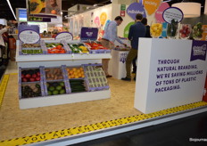 You are entering a plastic free zone'. Op deze manier maakte Eosta duidelijk dat bezoekers bij hen in de stand geen plastic meer aantreffen. In de stand waren allerlei duurzame verpakkingsoplossingen voor biologische AGF te zien. 