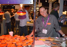 Bij Bidfood greep Pom-Pie de kans om de ambachtelijke handgemaakte Nieuw-Zeelandse pies te alten proeven. Lucy, afkomstig uit Nieuw-Zeeland, liet haar Nederlandse man Fons meer dan 10 jaar geleden proeven van een pie in Nieuw-Zeeland. Daarop besloten ze om de pie in Nederland te introduceren. Naast het gangbare assortiment produceert Pom-Pie een aantal biologische varianten. 