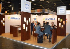 De stand van Rhumveld Winter & Konijn. De accountmanagers waren druk bezet met afspraken wat wijst op een succesvolle beurs.