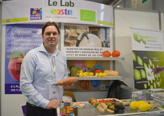 Gregory Serruys vertelde in de stand van Eosta meer over Natural Branding. "Biologisch leeft enorm in Frankrijk, maar het is een heel andere markt dan bijvoorbeeld Duitsland. Wat Natural Branding betreft merken we dat de Franse supermarkten toch wat conservatiever zijn, het is hier nog niet voldoende van de grond gekomen. Een aantal partijen durven het te gaan proberen." 