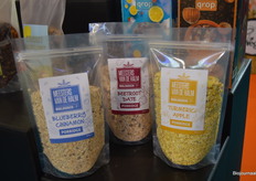 Drie varianten 'porridge': Blueberry Cinnamon, Beetroot Date en Turmeric Apple. 