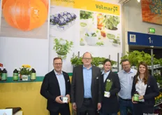 Bend Kiamen, Raimund Schnedzing, Manuela Vannegold, Nanco Luikns en Stefanie Staik van Volmary. Produceren biologische jonge planten en verkopen biologisch zaad.