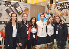 Alix Janssens, Stijn van Wezemael, Gita Van den Boer, Christophe Van Assche en Martin De Deken van The Chalo Company. Hebben nieuwe dinner kits op basis van peulvruchten, beschikbaar in zes verschillende smaken.