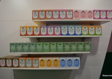 Ronald: "We hebben gekozen voor smaken die op de Duitse markt passen. Het gaat onder meer om duo's, groene thee en voor speciale momenten op de dag. Hiermee is Cleo's meer dan een cadeaulijn geworden."