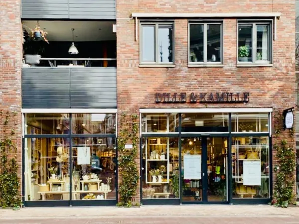 Aanzetten Denken huilen 43e Dille & Kamille-winkel geopend in Apeldoorn