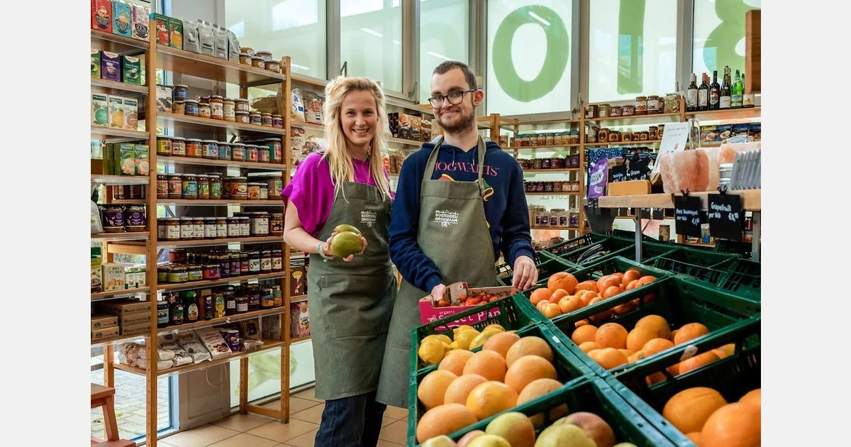 Bio-winkel van Boerderij Groeizaam in Emmeloord breidt uit