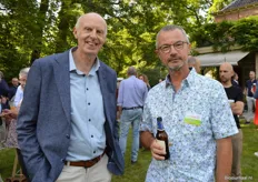 Bert van Ruitenbeek (Stichting Demeter) met Peter Keijzer van Louis Bolk Instituut. 