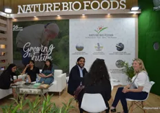 Er verscheen een brede glimlach op het gezicht van Rohan Grover bij Nature Bio Foods toen de camera van Biojournaal bij de stand verscheen. Dit Indiase bedrijf exporteert vanuit de dochteronderneming in Rotterdam producten die afkomstig zijn van meer dan 60.000 boeren naar grote en kleine bedrijven in Europa.