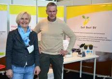 Rinus Struik en Jacqueline Baar van Soil Best bv.