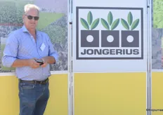 Wim Huijgens van Jongerius biedt alle bio-groenten en bio-kruiden aan. 