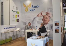 Op de stand van SanoRice heerste vrijwel aan een stuk door bedrijvigheid. Het bedrijf behoort tot de grotere spelers op het gebied van biologische rijst-, maïs- en meergranenwafels. 