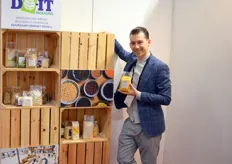 Ruben de Wit van DO-IT. DO-IT is bezig om een sterk marktaandeel te verkrijgen met totaal composteerbare verpakkingen in de Scandinavische markt.