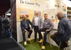 Jan Leeijen, Allard Bakker en Cor van Donkelaar beschreven bij De Groene Weg de sfeer op de beurs als 'heel gemoedelijk, ontspannen en open'. 
