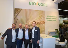 Jordi Masbernat, Marco Molier, Jan Willem Baas en Arnaud Weehuizen van Bio Core. Hebben dit jaar extra groot uitgepakt met de stand. 
