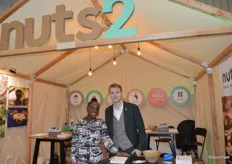 Ook Nuts2 debuteerde op de BIOFACH. Carmen Francisco en Laurent de Ruiter vertelden dat Nuts2 graag impact wil hebben met de noten. Laurent: "Vandaar dat we de producten lokaal verwerken, hiermee creëren we werkgelegenheid. Nuts2 heeft een fabriek in Burkina Faso en in Benin."