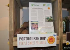 Deze Portugese paarse aardappelen zijn het resultaat van een project samen met teler Rui Rodrigues. Deze plantage is DOP-gecertificeerd.